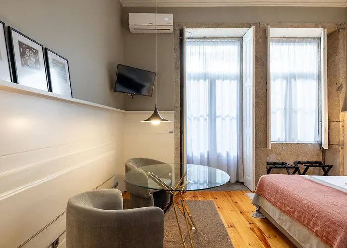 Casa Do Oficio - Livreiro * Πόρτο